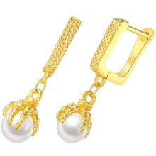 5Paren Gouden Oorbellen Met En Parel Studs