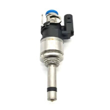 For Macan 95B 3.6T 3.0T 2018 Fuel Injection Nozzle 94611012832 94611012831