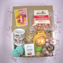 Red Floral Plug in Wax Melt Treat Box