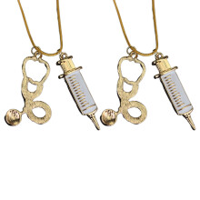 150St Goudkleurige Ketting Met Syringe En Stethoscoop