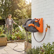 Outsunny Portable Garden Hose Reel, 20+2 m Wall Mounted Hose Reel