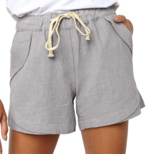 Shorts de banho femininos para presentear. Shorts femininos plus size com cordão, cintura elástica, bolso e modelagem solta.