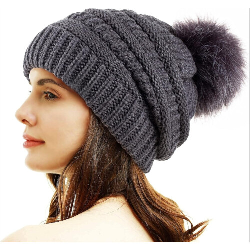 Dames wintermuts met pompon en warme fleecevoering