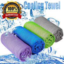 Lot de 4 serviettes rafraîchissantes instantanées pour l'extérieur, idéales pour la course, le jogging, la salle de sport et le yoga.