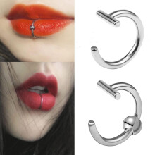 SSKFHGI Lip Rings Fake Spring Clip On Nose Rings Fake Lip Hoop Rings Piercing Body