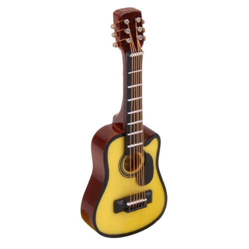 Miniature træakustisk guitar til dukkehus