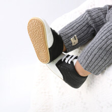 LoyisViDion Peuterschoenen Baby Jongens Sneakers Zachte Schoenen Antislip Zachte Zool Loopschoenen Buitenschoenen Wiegschoenen Meerkleurig 0-6 Maanden