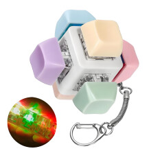 Billentyűzetkattintóval ellátott Fidget kulcstartó RGB fényekkel, billentyűzetjáték a szorongás enyhítésére