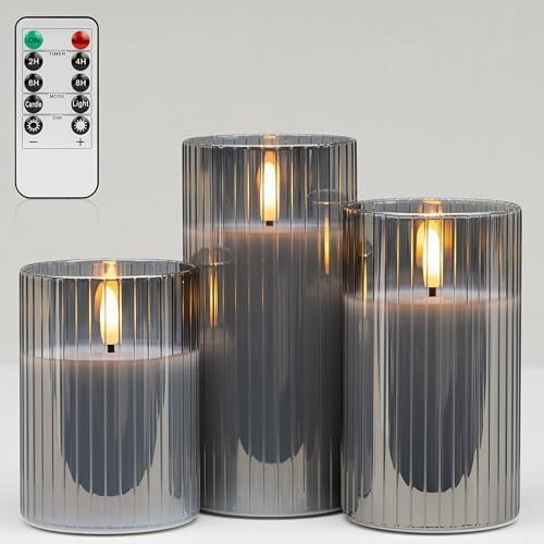 Set di 3 candele a colonna in cera con LED rossi, telecomando e timer.