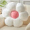 Almofada decorativa Daisy em pelúcia com estampa de flor, 40 cm (15,7 polegadas) 1