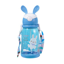 Rabbit Design 600-ml-Trinkflasche mit Tragegurt, Klappdeckel und Strohhalm – BPA-frei, geeignet für Fitnessstudio, Reisen und Outdoor-Aktivitäten