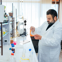 Set di pulegge FRCOLOR per laboratorio di fisica