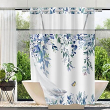 Dusjforheng med eukalyptusblomster og fôr