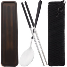 Baguettes en plastique réutilisables avec étui (1 lot)