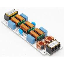 10A EMI-Filter 4-Stegs Elektromagnetisk StöRningsdäMpare Common Power EMC Audio Amplifier Renare med Skal