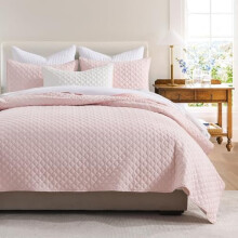 Conjunto de Edredom Rosa Claro Tamanho King – 100% Poliéster, 3 Peças