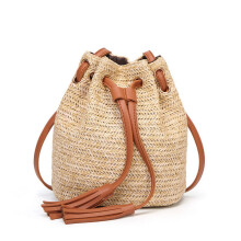 Dámske malé crossbody kabelky, slamené tkané kožené strapce so sťahovacou šnúrkou cez rameno, letná dovolenka, telefón, plážová