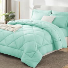 Queen Comforter Set Mint Green Down Alternative 7-Piece