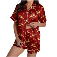 Kerstpyjama's voor het hele gezin, bijpassende pyjama's voor dames met kerstprint van rendieren, zijdesatijn, korte mouwen en knoopsluiting.