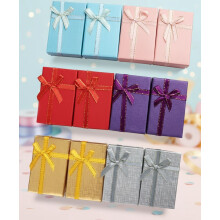 Lot de 12 petites boîtes à bijoux vides pour boucles d'oreilles, bagues et colliers - Couleurs assorties - Idéal pour les anniversaires, mariages