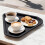 Bandeja triangular preta de plástico para servir, 40 x 29,6 cm 1
