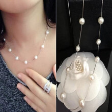 Süße, romantische Choker-Halskette mit Anhänger aus Kunstperlen für Damen, kurze Halskette
