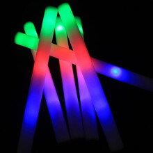 opvise Világító LED-es fényrúd habpálca koncert előadás party kellék gyerekeknek játék többszínű