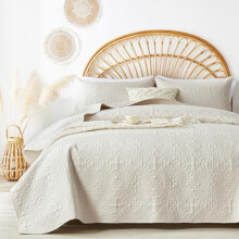 Queen Quilt Bedding Set Light Beige Microfiber Floral 1