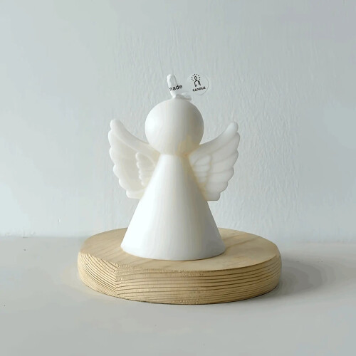 Engel-Aromakerze mit dekorativem Design
