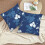 Marinblå blommiga kuddfodral 36x36 cm, 2-pack 1