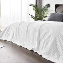 King Size Fleece Blanket – 3D Ribbed Jacquard, Soft & Warm Throw (White, 108x90 in)