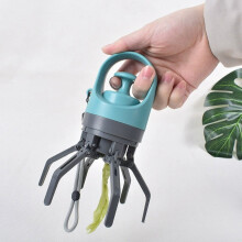 Portable pet pooper scooper