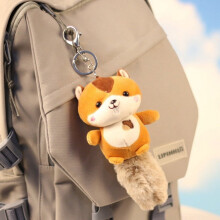 Porte-clés écureuil en peluche – Pendentif doux et réaliste pour sac à dos, sac à main, cabas ; cadeau d’invité, présentoir de bureau