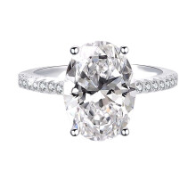 Bague de fiançailles classique à taille ovale