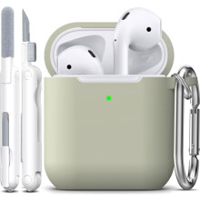 Puha szilikon AirPods tok kulcstartóval, téglazöld – kompatibilis az 1. és 2. generációs AirPods-okkal, látható LED elöl
