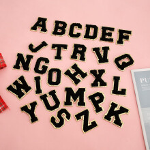 26-teiliges Alphabet-Applikationsset mit goldglitzerndem Rand