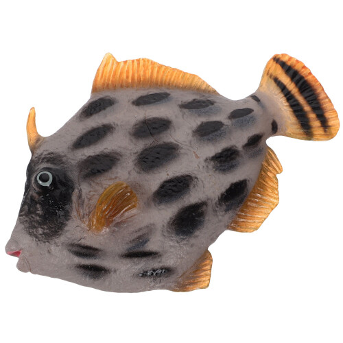 3Pcs Light Brown Simulation Fish Model Plastic Animal Figure for Decor