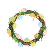 Ghirlanda di uova di Pasqua con uova di gommapiuma e anello di vite
