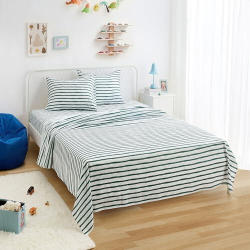 Microfiber Kids' Sheet Set with Pillowcase, 4 Piece, Full, Green Stripes