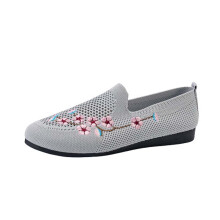 Sapatos sociais femininos Itsun, sapatos baixos femininos de cor sólida, tênis leves e macios com bordado de flores, calçado casual cinza.