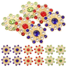 150 peças de apliques de strass multicoloridos para decorar roupas, sapatos, bolsas e muito mais.
