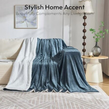 Warm Sherpa Blanket for Couch, Soft Fleece for Winter, Fuzzy Plush Throw Gift for Women, Forest Green 50x60 Inches