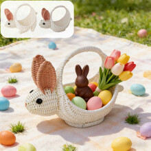 Cesta tejida de conejito de Pascua con asa