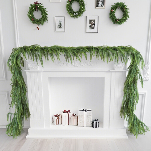 Kerstslinger groen plastic 270cm