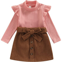 Conjunto de ropa de otoño/invierno para bebé niña: top de punto de algodón de manga larga con cuello alto y minifalda abotonada.