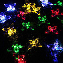 Luzes solares em formato de borboleta, 8 modos, luzes de fada LED à prova d'água para jardim, pátio, casamento e decoração de casa.