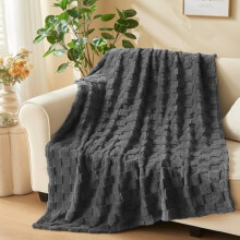 Super Soft Twin Blanket, Dark Grey 3D Checkered Flannel Fleece – Lightweight All-Season (60"x80")