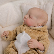 Bebê Reborn de 48 cm com corpo de tecido e membros de vinil