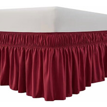 Bordeauxrode bedrok die rondom het bed loopt, eenpersoons/tweepersoons, 40 cm hoog.