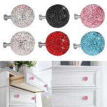 Bouton de tiroir/placard/meuble élégant en strass rose opvise